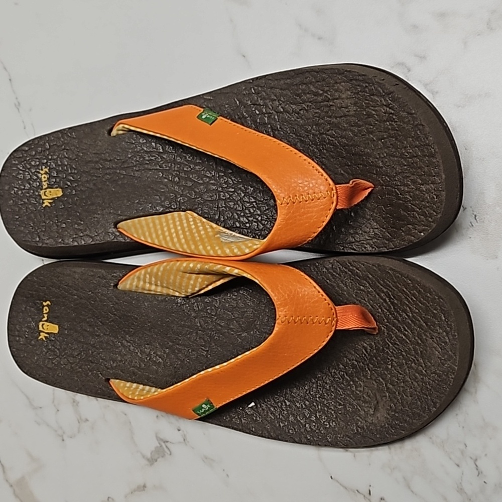 Sanuk Yoga mat women's size 11 flip flop